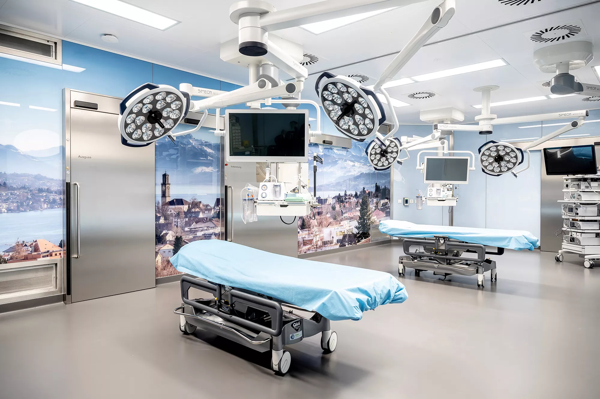 Seechirurgie OP Saal mit ZG40 OP Tischen